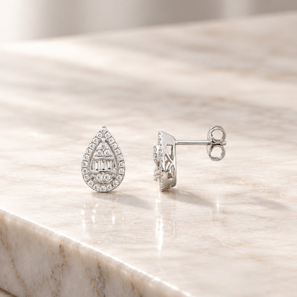 PENDIENTES SILUETA DE GOTA CON DIAMANTES