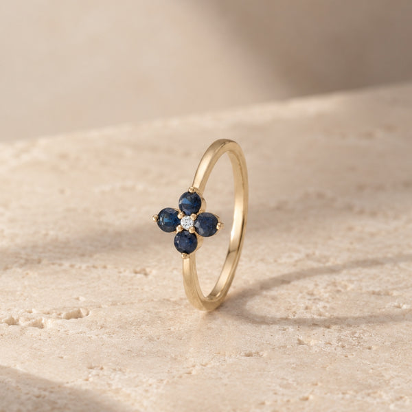 ANILLO FLOR ZAFIROS CON DIAMANTE