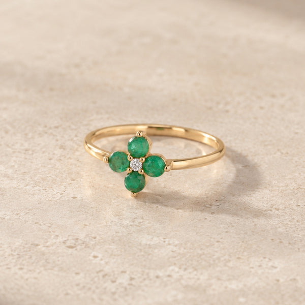ANILLO FLOR ESMERALDAS CON DIAMANTE