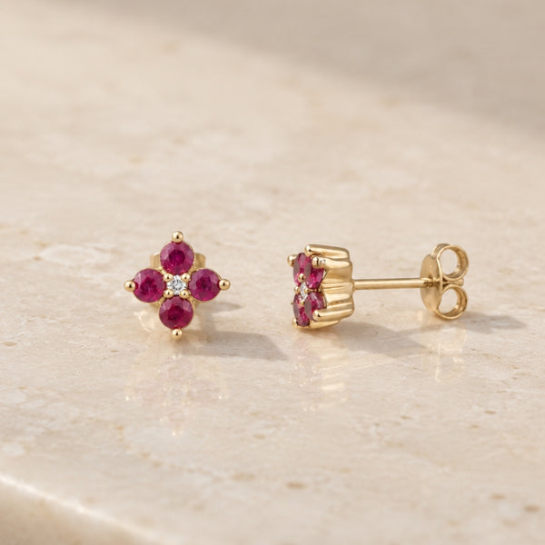 PENDIENTES FLOR RUBIES CON DIAMANTE