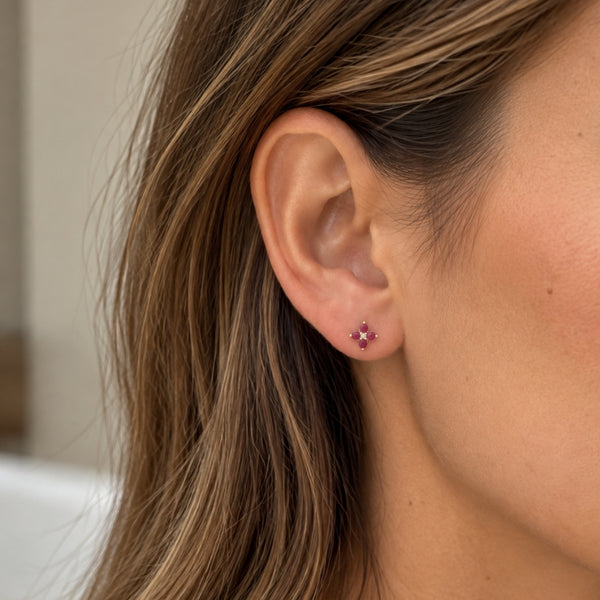 PENDIENTES FLOR RUBIES CON DIAMANTE