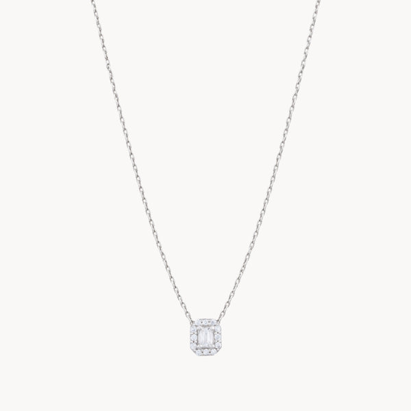 COLGANTE TALLA BAGUETTE CON HALO DE DIAMANTES