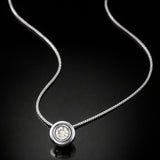 COLGANTE DIAMANTE CHATON 0.25 QUILATES PUNTO DE LUZ