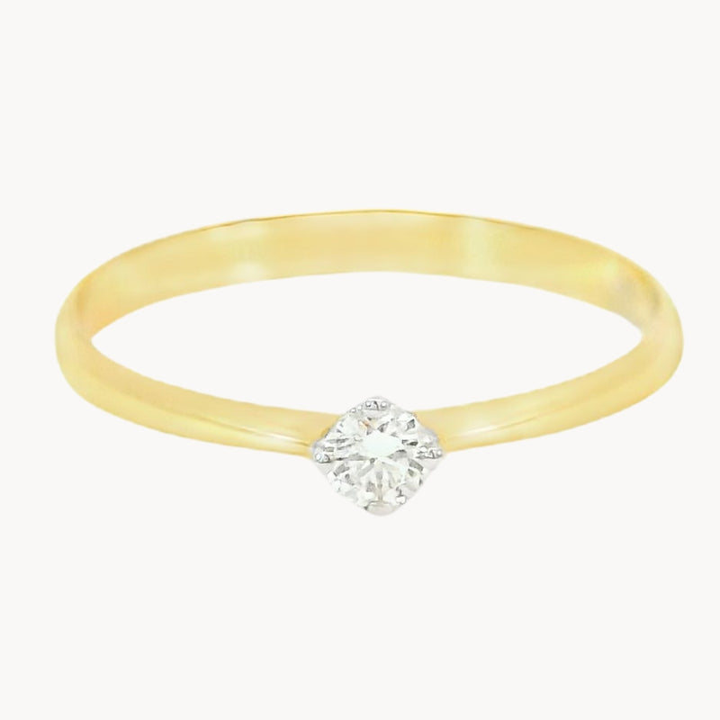 ANILLO SOLITARIO BICOLOR CON DIAMANTE ROMBO 0.11 QUILATES MERITA