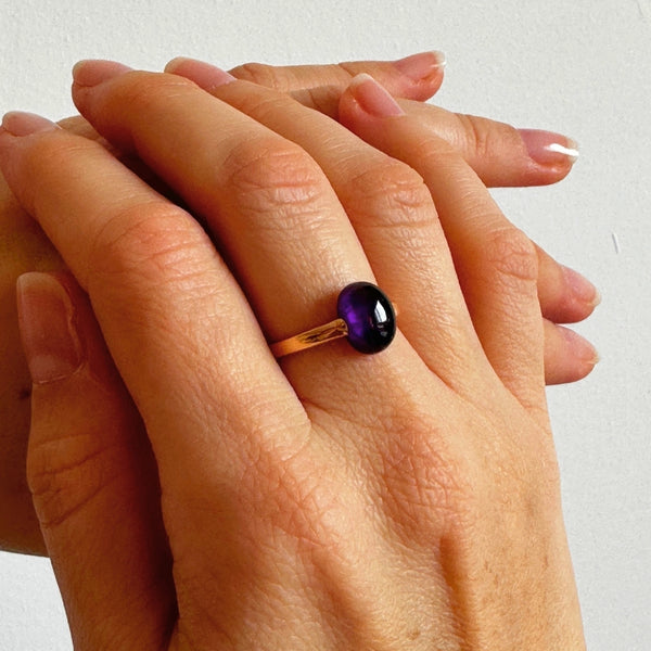 RING WITH CABOCHON SIZE AMETHYST
