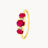 Anillo Oro 18 kilates rubies y diamantes Anina