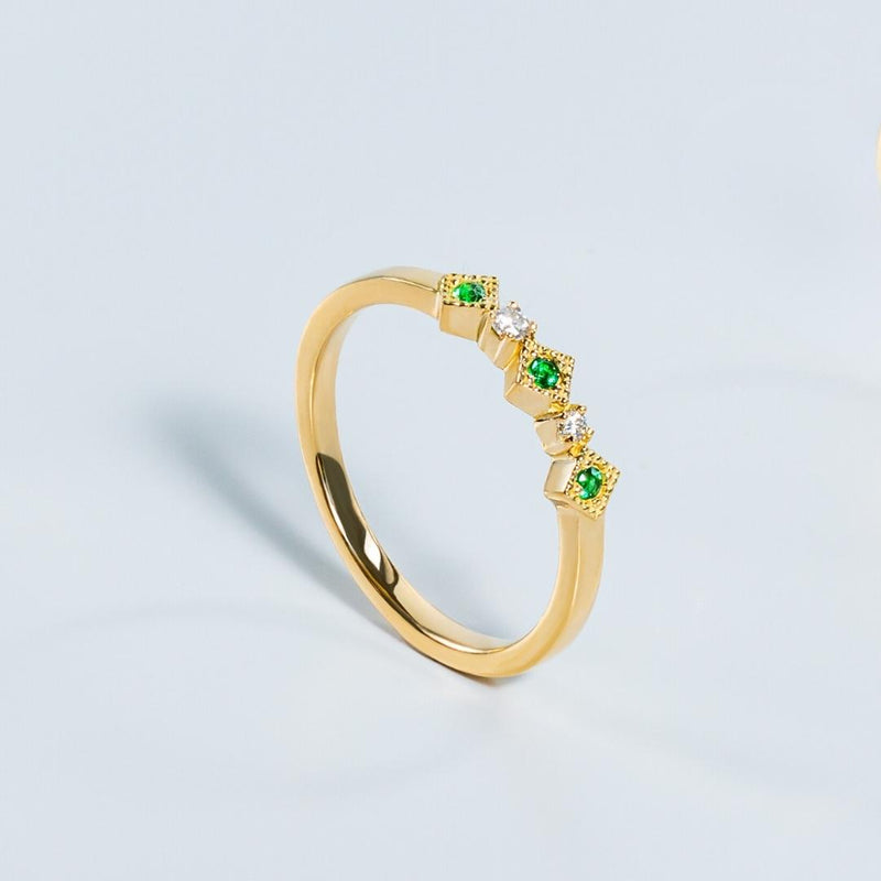 Anillo Oro 18kt esmeraldas y diamantes Vitalia