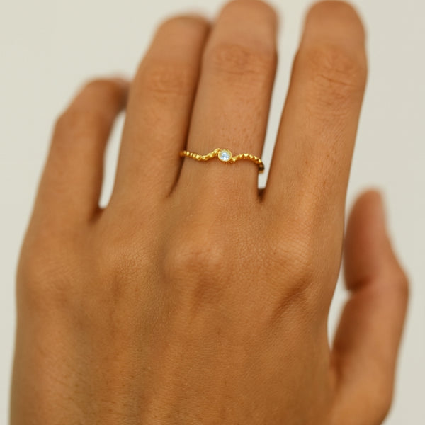 ANILLO SOLITARIO CON CIRCONITA BECKAH