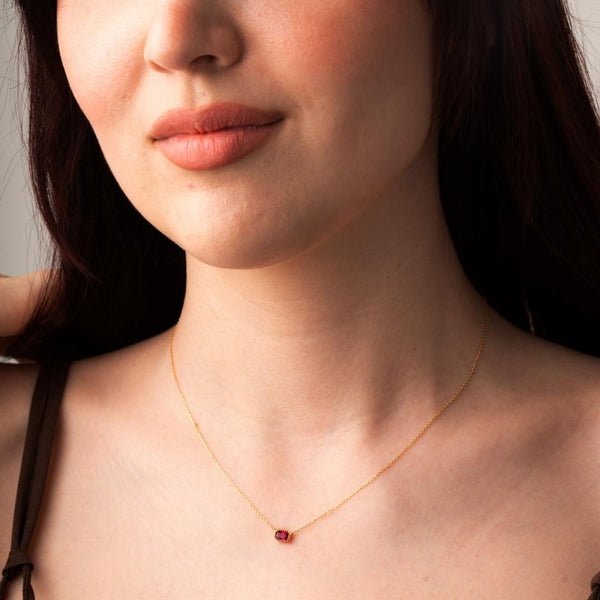 Colgante Oro 18 kt rubi Birthday Stone julio