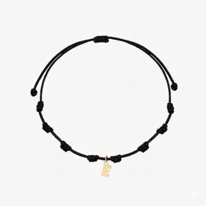 PULSERA MACRAME INICIAL