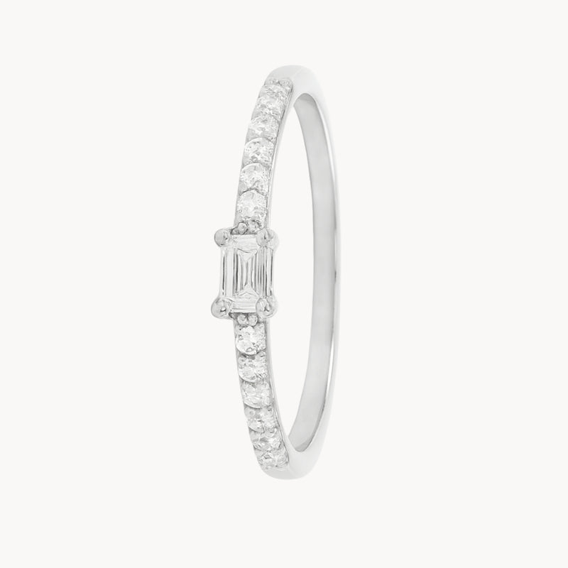ANILLO CON CIRCONITAS CAMMIE