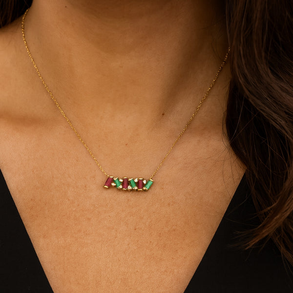 COLLAR ESMERALDAS Y RUBÍES CON DIAMANTES SACHIE