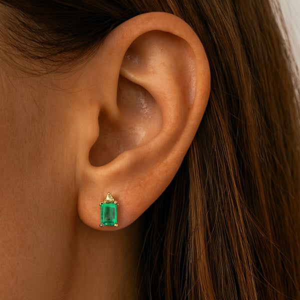 PENDIENTES ESMERALDA Y DIAMANTE AMELIA