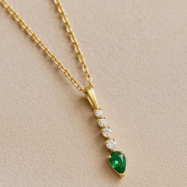 COLGANTE CON ESMERALDAS Y DIAMANTES SIRPA