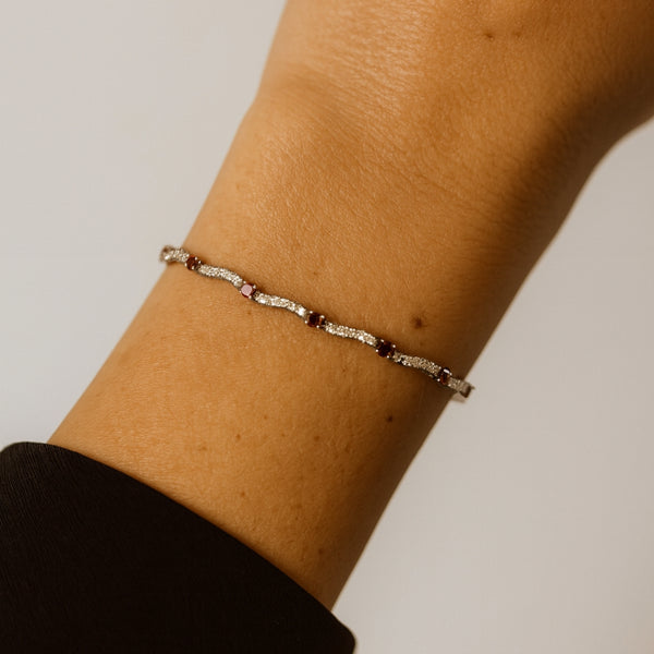 PULSERA RIVIERE CON CIRCONITAS BLANCAS Y ROJAS