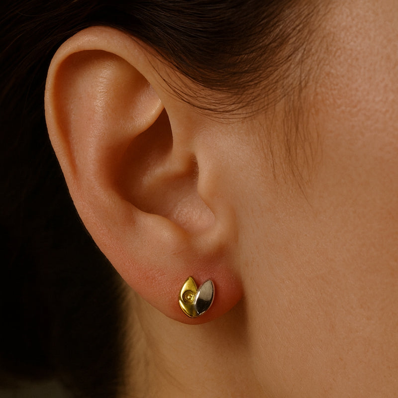 PENDIENTES BICOLOR FLOR Y CIRCONITAS