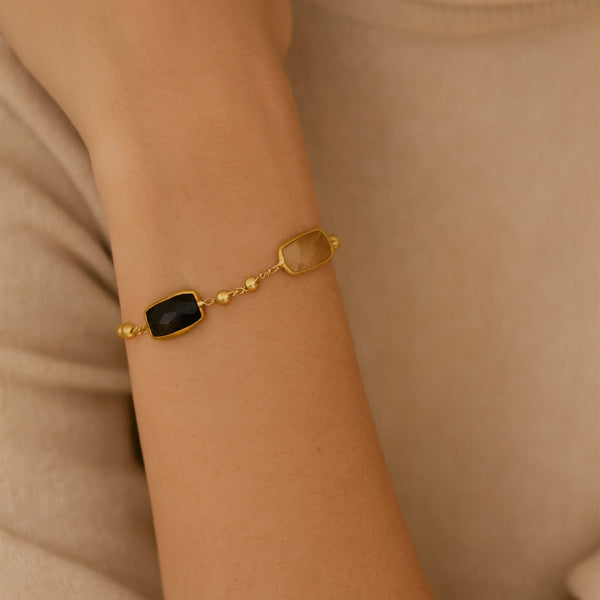 PULSERA CON CUARZOS RUTILADOS Y BOLAS ORO SATINADO
