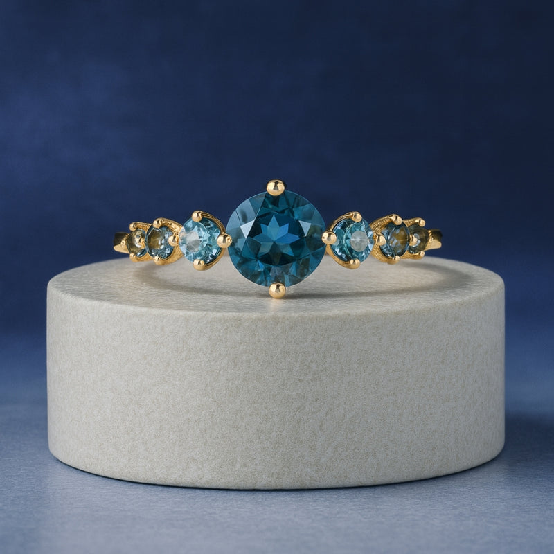 ANILLO CON TOPACIOS LONDON BLUE KIRSTIN