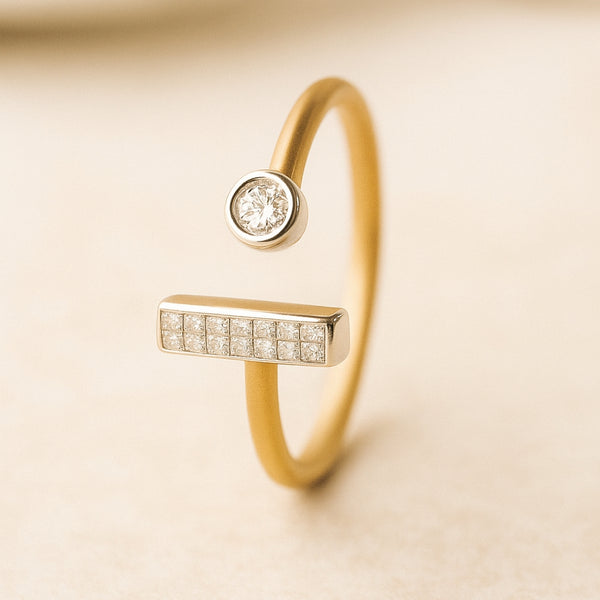 ANILLO ABIERTO CON DIAMANTES OTYLIA