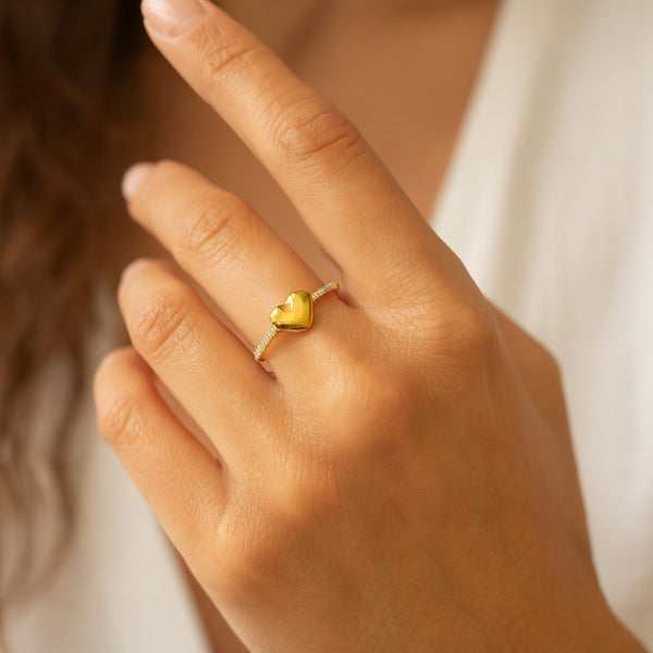 ANILLO CON CIRCONITAS FORMA CORAZON MAAIKE