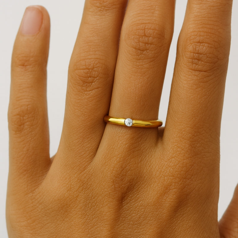 ANILLO SOLITARIO CON DIAMANTE 0.10 QUILATES NITYA