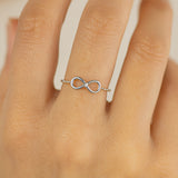 ANILLO INFINITO CON CIRCONITA JANELLE