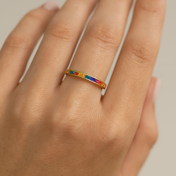 ANILLO CARRIL CON CIRCONITAS DE COLOR POLA