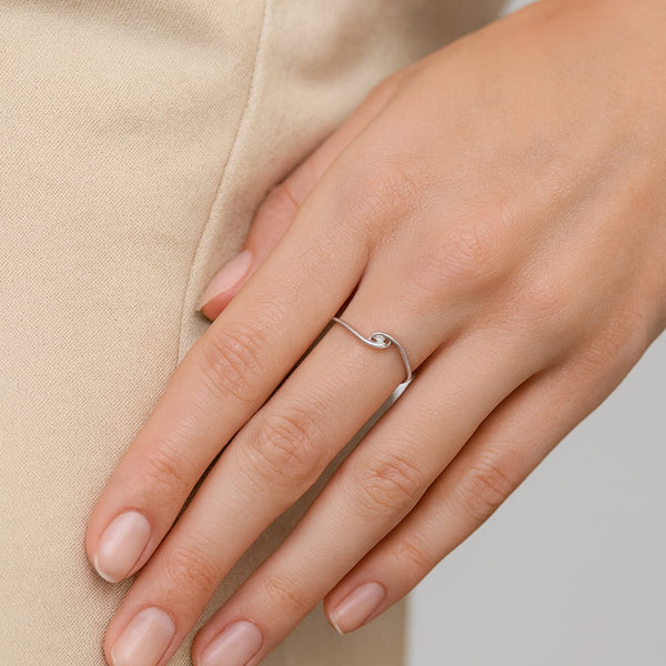 ANILLO SOLITARIO CRUZADO DIAMANTE 0.020 QUILATES ALLY