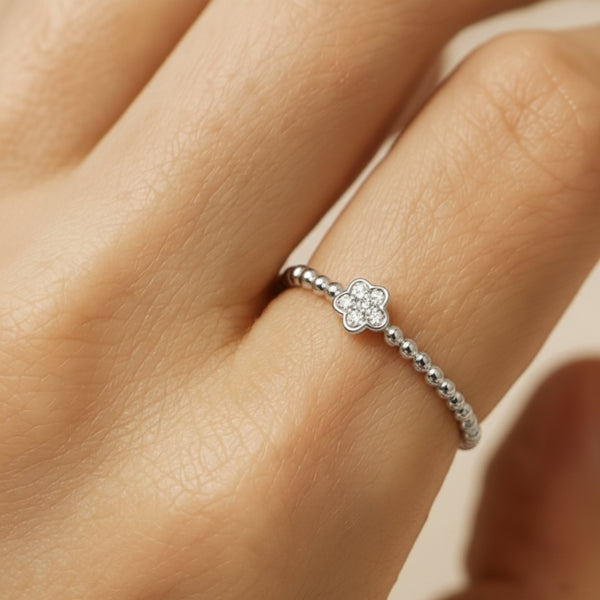 ANILLO FLOR CON DIAMANTES DAGMARA