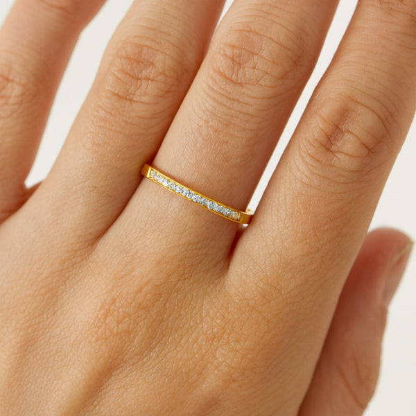 ANILLO MEDIA ALIANZA CON DIAMANTES 0.12 QUILATES TACEY