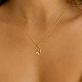 COLGANTE OVAL CON DIAMANTES DANIELA