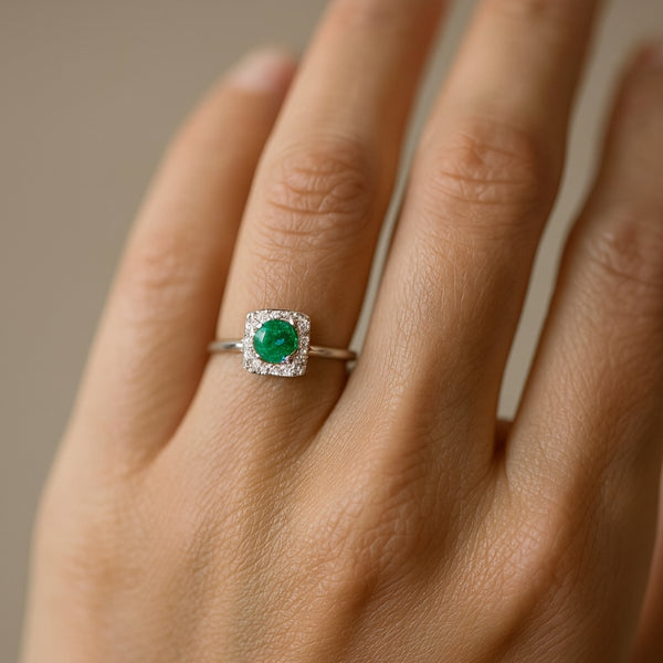 ANILLO CIRCONITA VERDE Y BLANCAS JARKA
