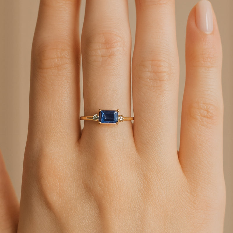 ANILLO ZAFIRO Y DIAMANTES SIBYLLE