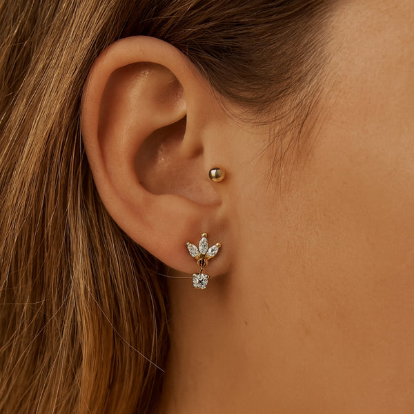 PIERCING OREJA HOJA Y CIRCONITAS VASANTA III