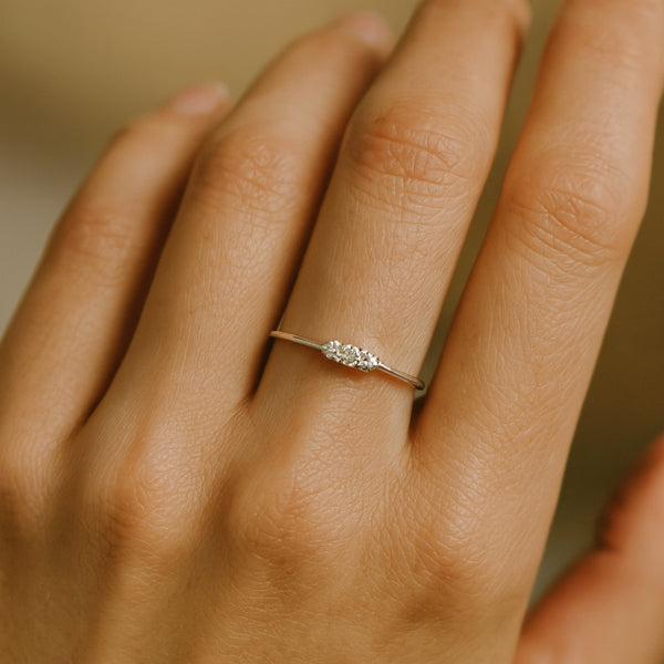 ANILLO CON DIAMANTES MARIELLA