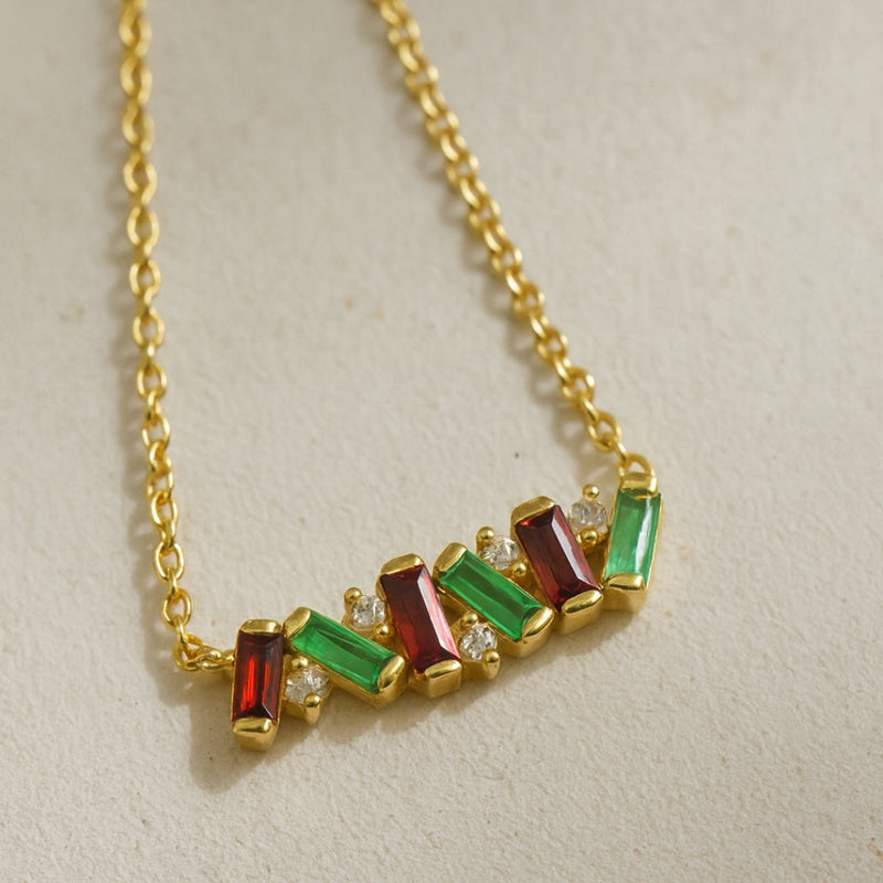 COLLAR ESMERALDAS Y RUBÍES CON DIAMANTES SACHIE