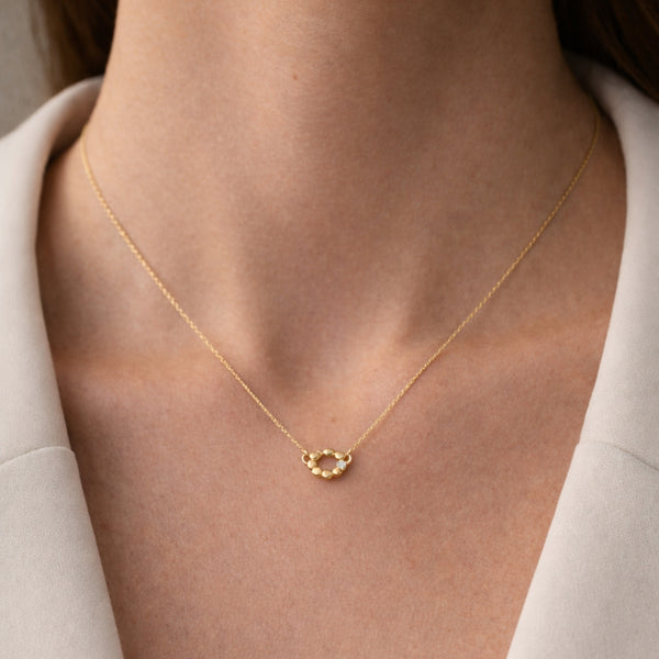 COLLAR BOLAS CON DIAMANTE JELKA