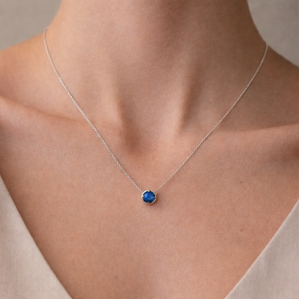 COLAR COM SAFIRA EDEN