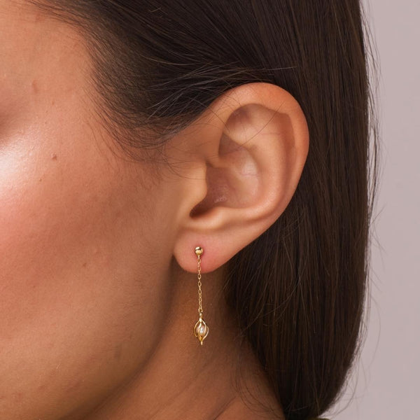 Pendientes Oro 18 kilates cadena y perla Ruth