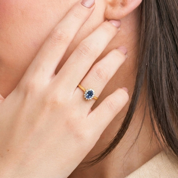 ANILLO ZAFIRO Y DIAMANTES DIANE