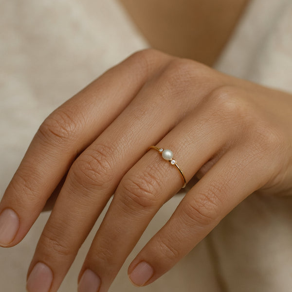 ANILLO DIAMANTES Y PERLA AUDREY