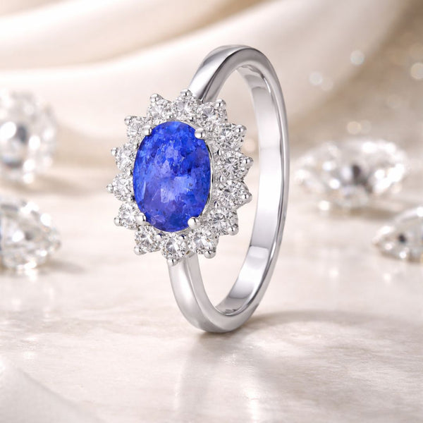 DIANE EMERALD AND DIAMOND RING