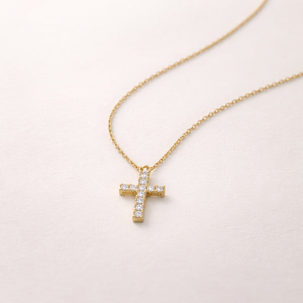 COLGANTE CON DIAMANTES CRUZ ILINA