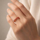 ANILLO CARRIL CON RUBIES LUCIANA