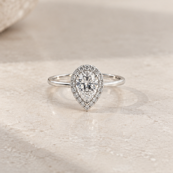 ANILLO DIAMANTE PERILLA CON HALO