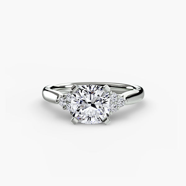 Solitário com Ombros em Cluster 2
