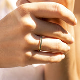 ANILLO DOBLE CARRIL GRANATES TSAVORITA Y DIAMANTES ALEXIA