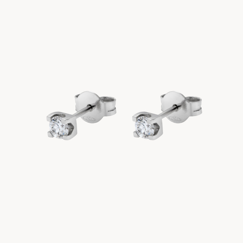 PENDIENTES CON DIAMANTE GARRAS 0.20 QUILATES MICHELLE