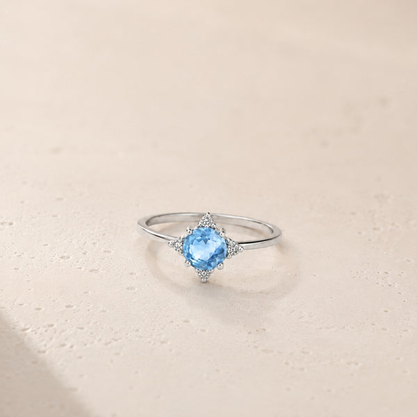 ANEL VINTAGE COM TOPÁZIO AZUL E DIAMANTES