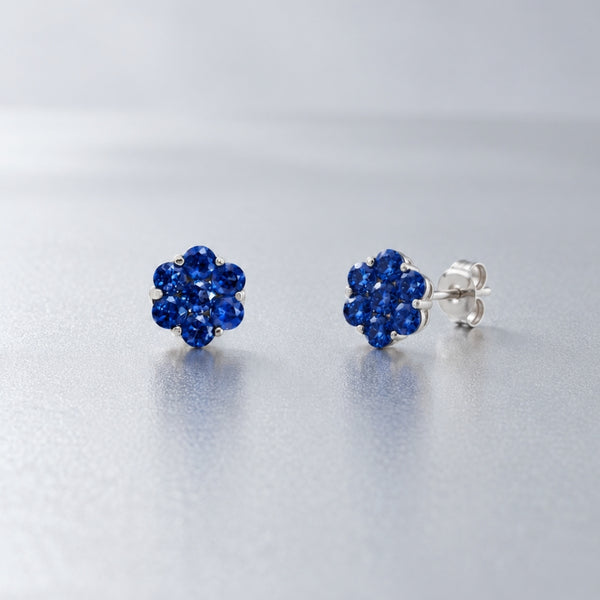 PENDENTES EM FORMA DE FLOR COM SAFIRAS